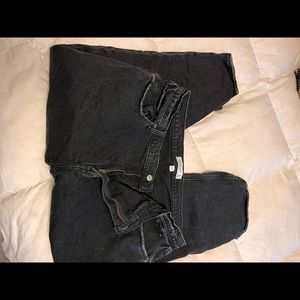 Abercrombie and fitch ankle straight black jean